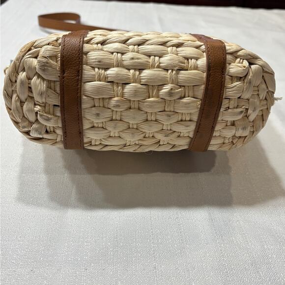 Talbots Woven Cornhusk Purse with Brown Leather Accents and Long Strap - Picture 5 of 10